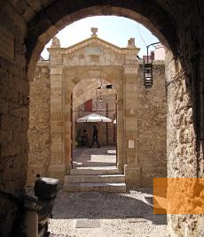 Rhodes (city), 2009, Entrance to the Kahal Shalom Synagoge, built in 1577, Louis Davidson