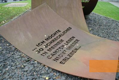Image: Nassau-Scheuern, 2008, Memorial with quotes from patients' letters, which were never sent off, Heime Scheuern