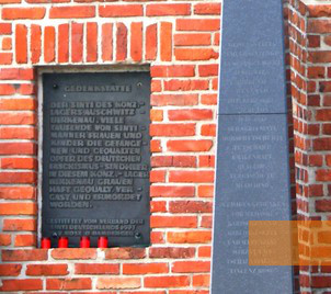 Image: Auschwitz-Birkenau, 2009, German inscription from 1973 on the memorial, RomaTrial e.V.