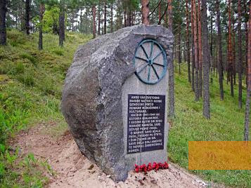 Image: Kalevi-Liiva, 2010, Memorial to the Murdered Estonian Roma, Laurentsiuse Selts