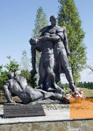 Image: Millerovo, 2004, Memorial at the site of the former Dulag 125, Kraevedcheskyi Muzey Millerovo, Pyotr Dinmukhamedov