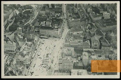 Image: Zagreb, 1933, Aerial view of Ban Jelačić Square in the city centre, Muzej grada Zagreba