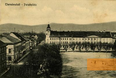 Image: Terezín, about 1900, Postcard, Stiftung Denkmal
