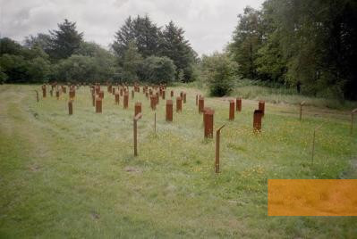 Image: Husum, 2003, Field of stelae bearing the names of victims, A. Wagner