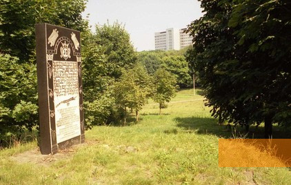Image: Dnipro, 2005, Memorial near the botanical garden, Stiftung Denkmal