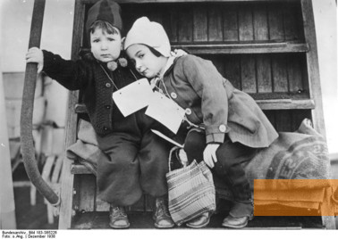 Image: London, 1938, Children of a Kindertranport have arrived in England, Bundesarchiv, Bild 183-S65226