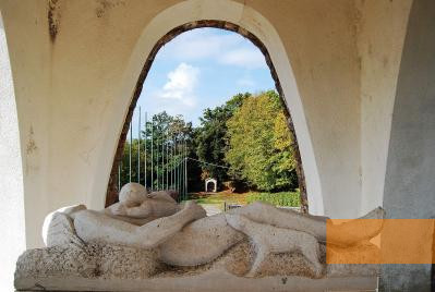 Image: Sant'Anna di Stazzema, 2008, Sculpture inside the charnel house, Sergio Bovi Campeggi