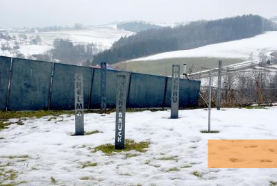 Image: Mauthausen, 2009, The 1998 monument to the Sinti and Roma, Ronnie Golz