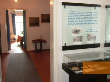 Image: Sighetu Marmaţiei, 2006, Exhibition at the Elie Wiesel Memorial House, Roland Ibold