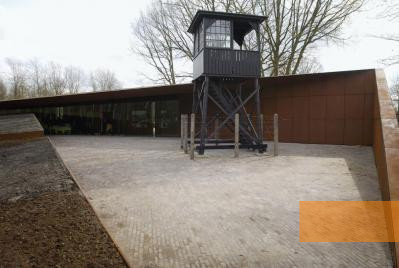 Image: Amersfoort, 2004, Watchtower on the former camp premises, Nationaal Monument Kamp Amersfoort