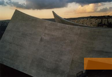 Image: Jerusalem, undated, View of the new museum building, Yad Vashem