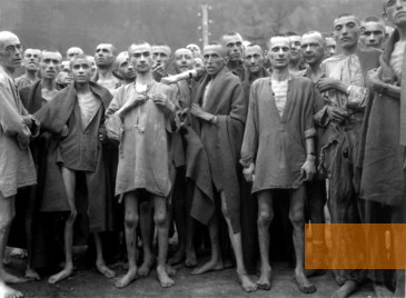 Image: Ebensee, 1945, Survivors of the concentrazion camp a day after their liberation, National Archives, Washington D.C.