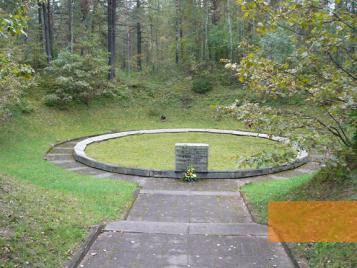 Image: Paneriai, 2004, One of the shooting sites, Stiftung Denkmal