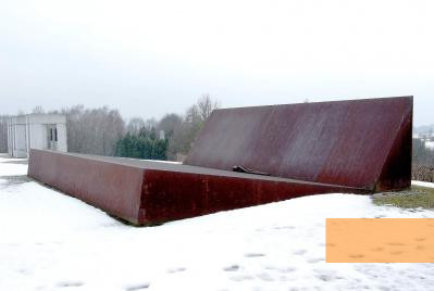 Image: Mauthausen, 2009, The 1983 monument of the Federal Republic of Germany, Ronnie Golz