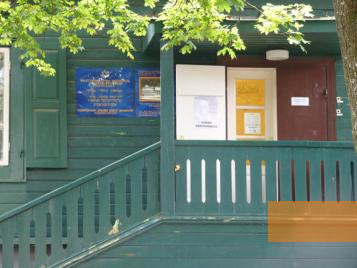 Image: Vilnius, 2004, Entrance to the »Green House«, Stiftung Denkmal