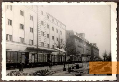 Image: Skopje, 1943, Deportation train in front of the tobacco factory, Yad Vashem