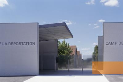 Image: Compiégne, 2008, Entrance area to the memorial, Mémorial de l'internement et de la déportation Camp de Royallieu