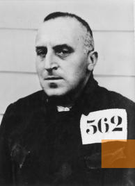 Image: no place given, between 1933 and 1936, Publicist Carl von Ossietzky as a prisoner, Bundesarchiv, Bild 183-93516-0010, k.A.