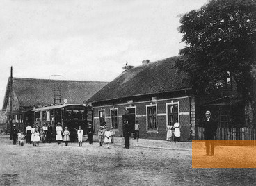 Image: Mikytai, um 1910, Railway station with restaurant A. Goldenstern, www.bildarchiv-ostpreussen.de