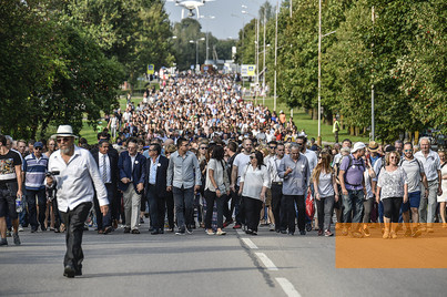 Image: Molėtai, 2016, Memorial march on the 75th anniversary of the crime, lrytas.lt, Foto: Vladas Ščiavinskas
