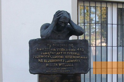 Image: Wieluń, 2010, Detailed view of the memorial at the site of the destroyed hospital, Stefan.p21