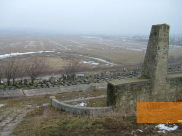 Image: Podu Iloaiei, 2006, Jewish cemetery with mass graves of victims of the death trains, Stiftung Denkmal, Roland Ibold