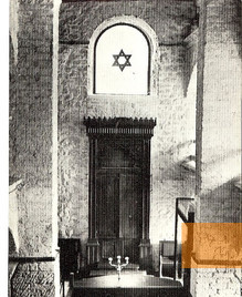 Image: Sarajevo, undated, Interior of the Old Synagogue, jewishpostcardcollection.com