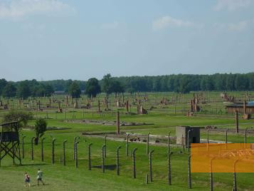 Image: Brzezinka, View of the premises of the former extermination camp Auschwitz-Birkenau, Stiftung Denkmal