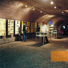 Image: Huy, 2004, View of the exhibition, Fédération du Tourisme de la Province de Liège