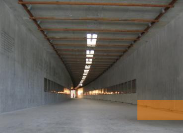 Bild:Lodz, 2006, Ausstellung im Tunnel, Stiftung Denkmal, Uta Fröhlich