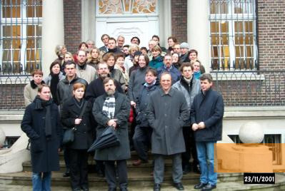 Image: Münster, 2001, Group photograph of the memorial's staff, Geschichtsort Villa ten Hompel