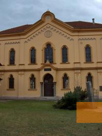Bild:Preschau, 2004, Die alte orthodoxe Synagoge beherbergt das Museum für jüdische Kultur, Stiftung Denkmal