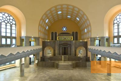 Image: Essen, 2010, Renovated interior of the synagogue, Stadtbildstelle Essen