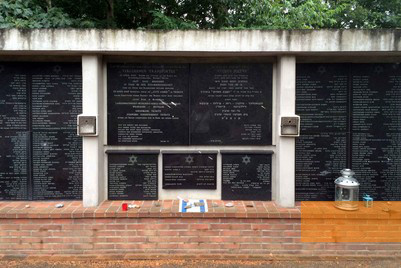 Image: Tröbitz, 2016, Memorial wall with the victims' names at the Jewish cemetery, Mirna Campanella