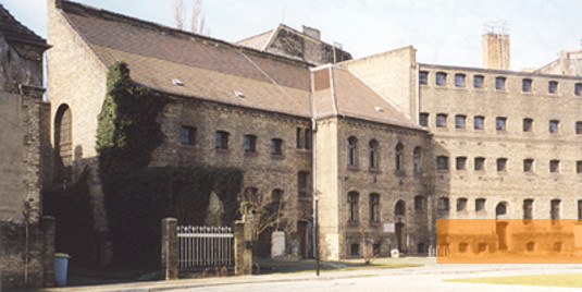 Image: Berlin-Köpenick, 2000, Memorial in the central part of the prison building, Gedenkstätte Köpenicker Blutwoche, Claus-Dieter Sprink