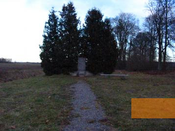 Image: Geruliai, 2004, Memorial stone close to the village of Geruliai, Stiftung Denkmal