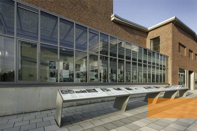 Image: Düsseldorf, 2016, Information console at the entrance to the memorial centre, constructed by Eicher Werkstätten, Hochschule Düsseldorf, Eric Fritsch