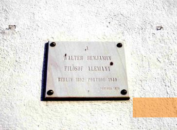 Image: Portbou, 1995, Memorial plaque from 1979, Frank Mihm