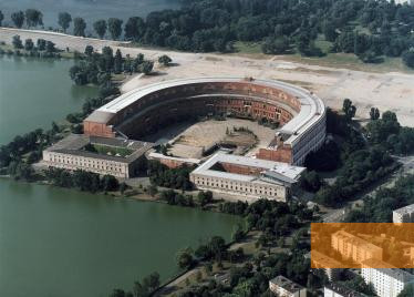 Image: Nuremberg, 2002, The rotunda of the Congress Hall, seat of the Documentation Centre, Heiko Stahl