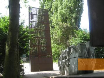 Image: Berlin, 2010, Metal wall with dates of deportations from Berlin, Stiftung Denkmal