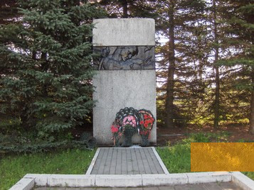 Image: Koldichevo, 2008, Memorial stone for the murdered prisoners in the village, Marek Dojs