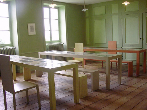 Izieu, 2001, Ehemaliger Speisesaal, heute Teil der Dauerausstellung, Maison d’Izieu