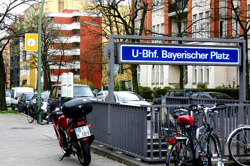 Berlin, 2008, Straßenszene im Bayerischen Viertel, Stiftung Denkmal