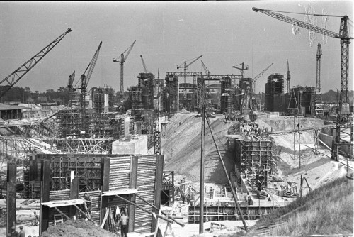 Bremen-Farge, 1944, Baustelle des U-Boot Bunkers »Valentin«, Bundesarchiv, Bild 185-10-05A, k.A.