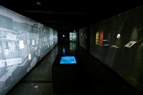 Falstad, 2007, Blick in die Ausstellung im Falstad-Zentrum, Falstadsenteret, Trond Risto Nilssen