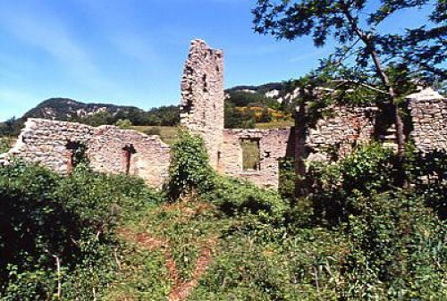 Monte Sole, 2000, Ruinen des Oratoriums Cerpiano, Parco Storico di Monte Sole