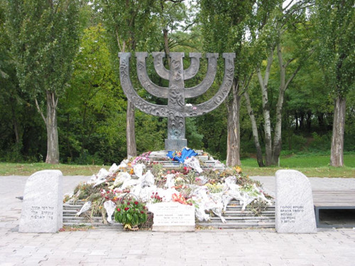 Babi Yar, 2004, Menorah from the early 1990s, Stiftung Denkmal, Lutz Prieß