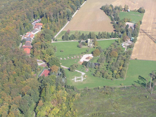 Neckarzimmern, 2004, Luftaufnahme des Mahnmalgeländes, Martin Maier