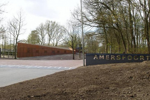 Amersfoort, 2004, Eingangsbereich und Besucherzentrum, Nationaal Monument Kamp Amersfoort