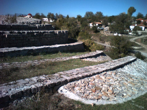 Borova, 2007, Denkmalanlage für die Opfer des Massakers, public domain